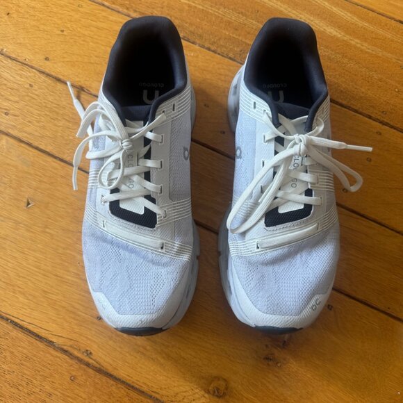 On Running Shoes Cloudgo Size 8 - Picture 2 of 4